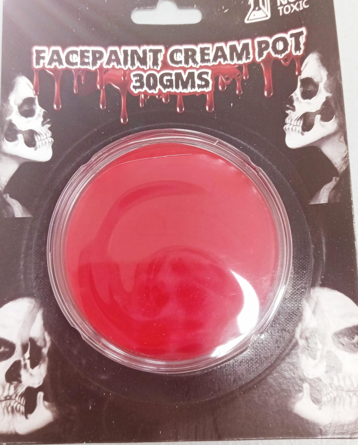 MAQUILLAJE CREMA ROJO